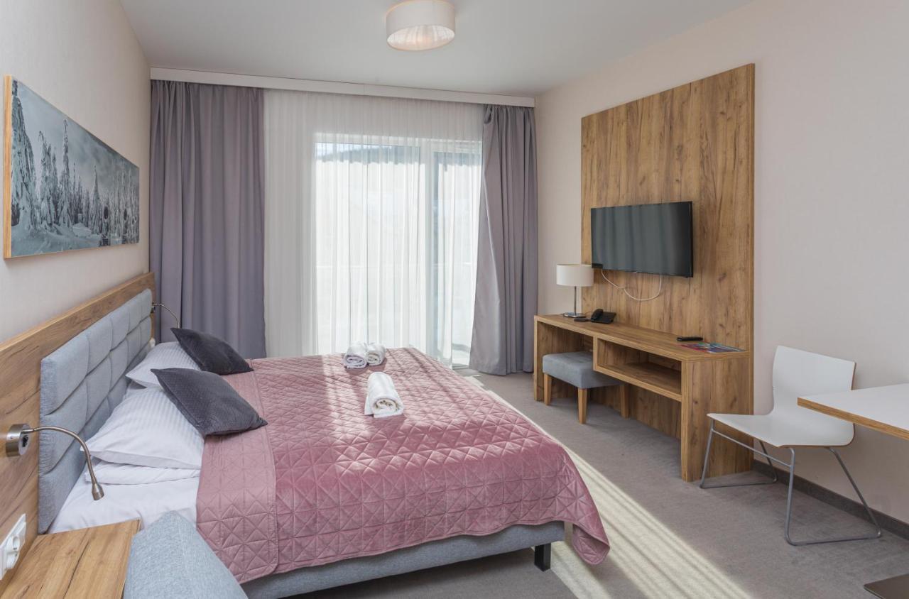 Aparthotel Apartamenty Czarna Gora 239 แชนนา ภายนอก รูปภาพ