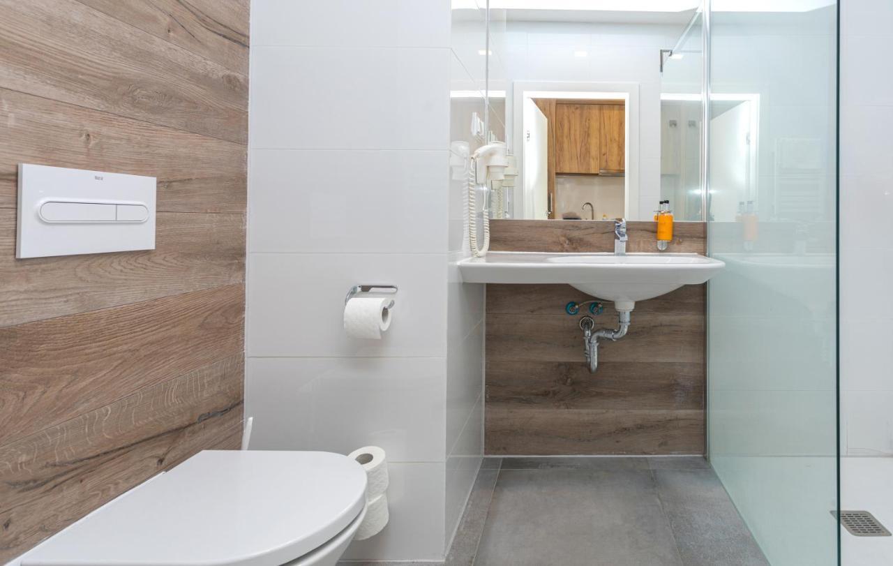 Aparthotel Apartamenty Czarna Gora 239 แชนนา ภายนอก รูปภาพ