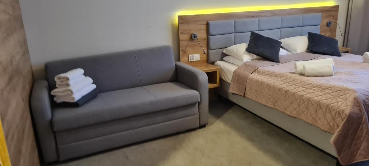 Aparthotel Apartamenty Czarna Gora 239 แชนนา ภายนอก รูปภาพ